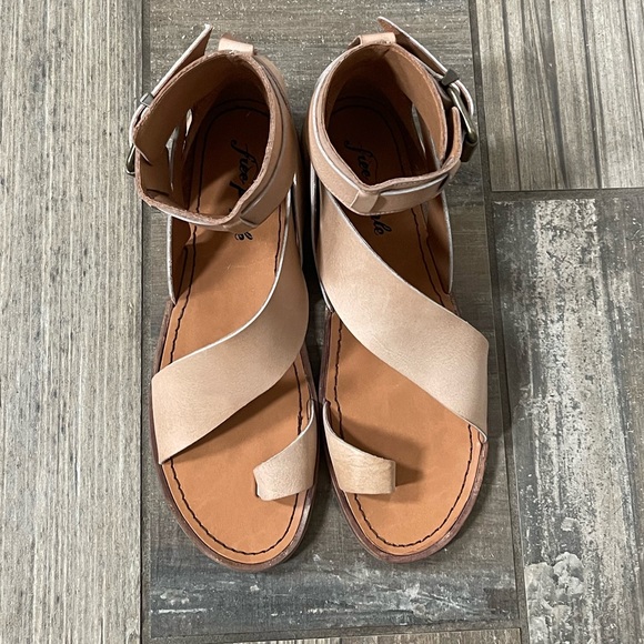 Free people vale boot sandal in makeup - Picture 5 of 9